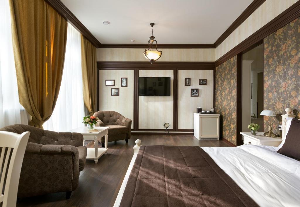 De Gaulle Boutique Hotel Charkiv Rum bild